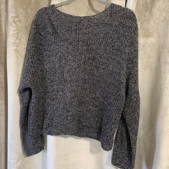 American Eagle V Neck Cardigan in Grey size Large/XL - Picture 3 of 3